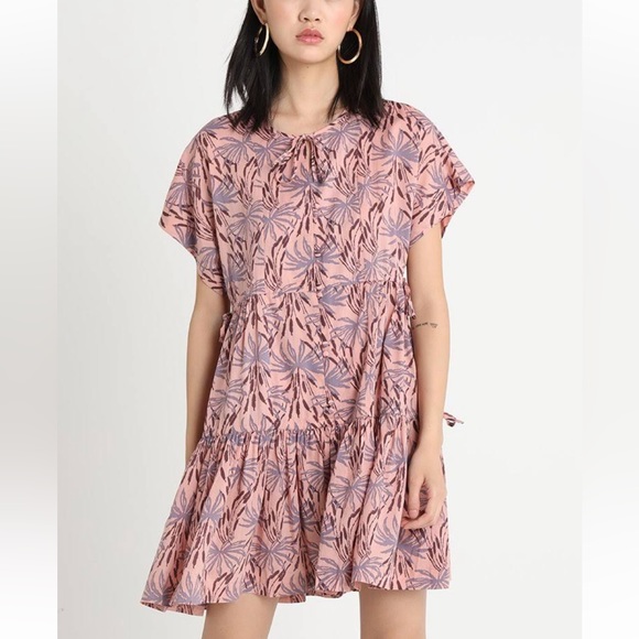 Madewell Dresses & Skirts - Madewell Button Front Tiered Shirt Dress